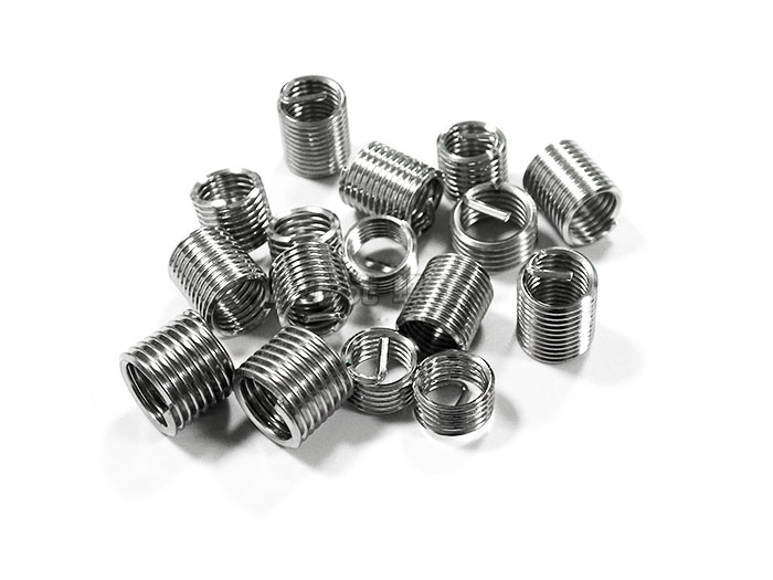 鎖緊型、自攻型、無尾型螺套的優點